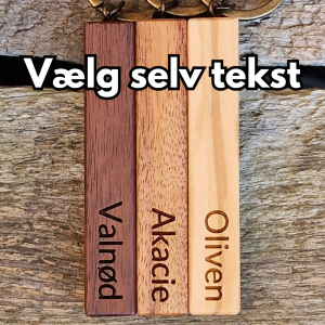 Personlig nøglering i træ med valgfri tekst