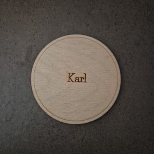 Bordkort i træ eller akryl - BK02